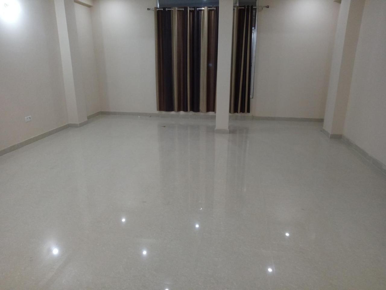 Hotel Ganga Vilas Colonelganj Dış mekan fotoğraf