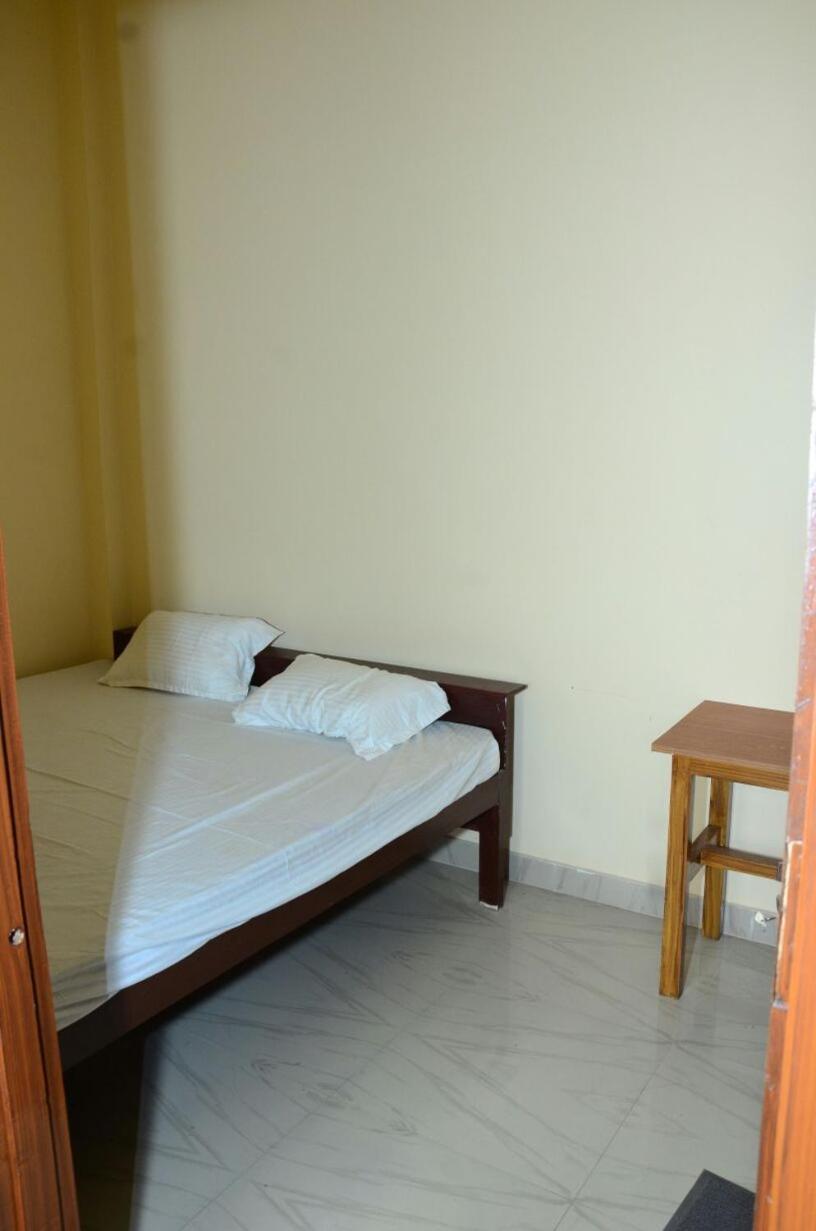 Hotel Ganga Vilas Colonelganj Dış mekan fotoğraf